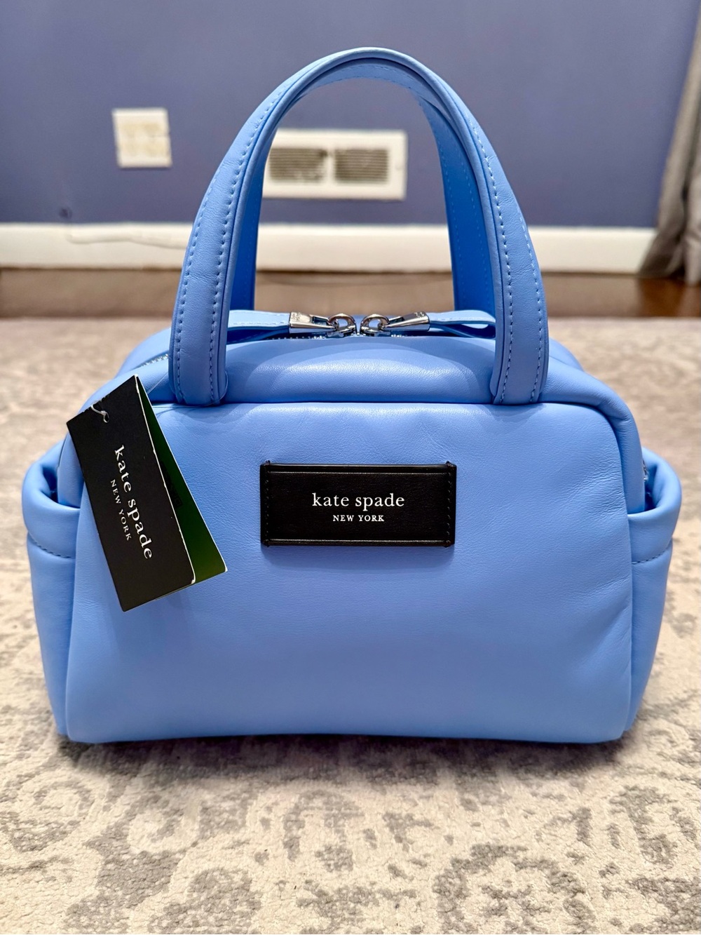 Kate Spade Puffed Crossbody Satchel. Perfect for summer! Soft & supple leather!